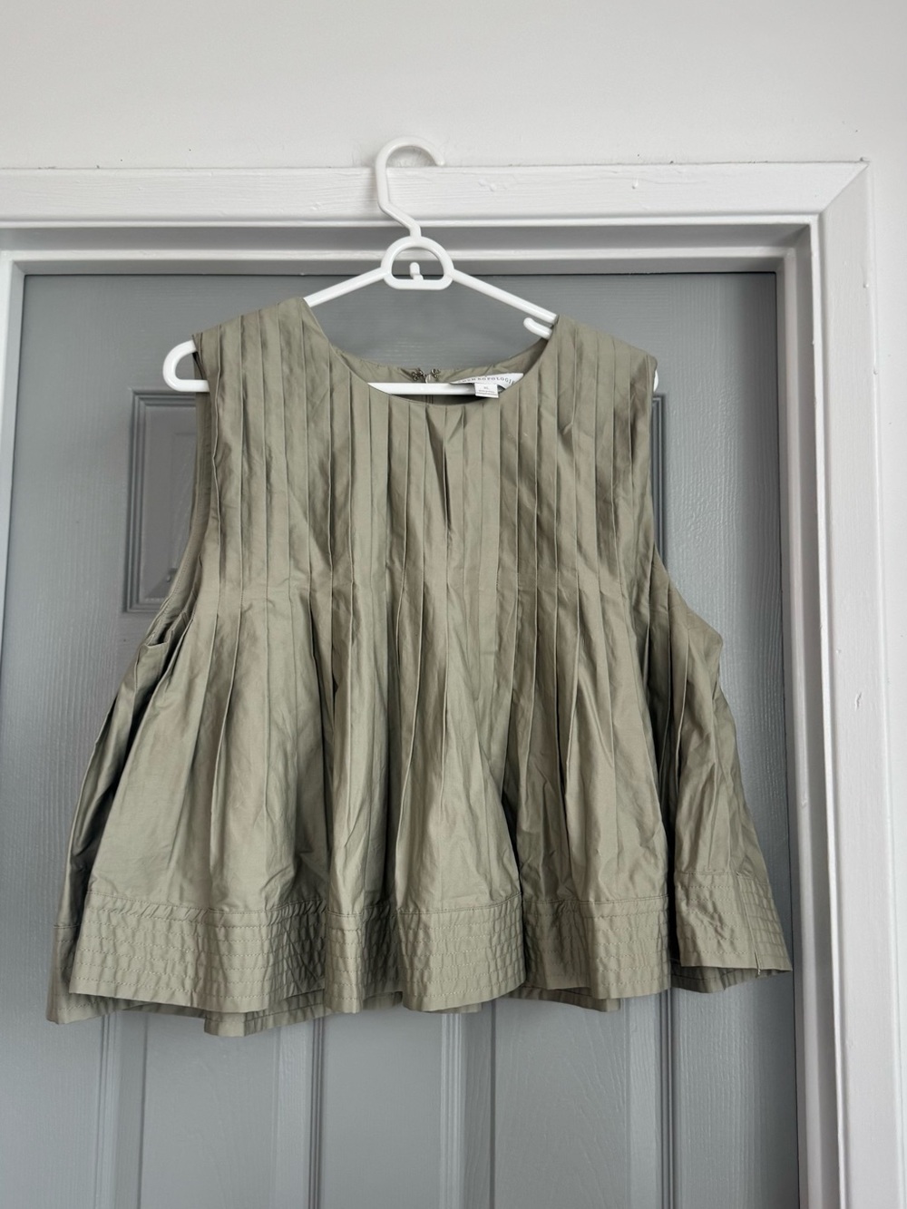 Anthropologie Olive Pleated Sleeveless Tank